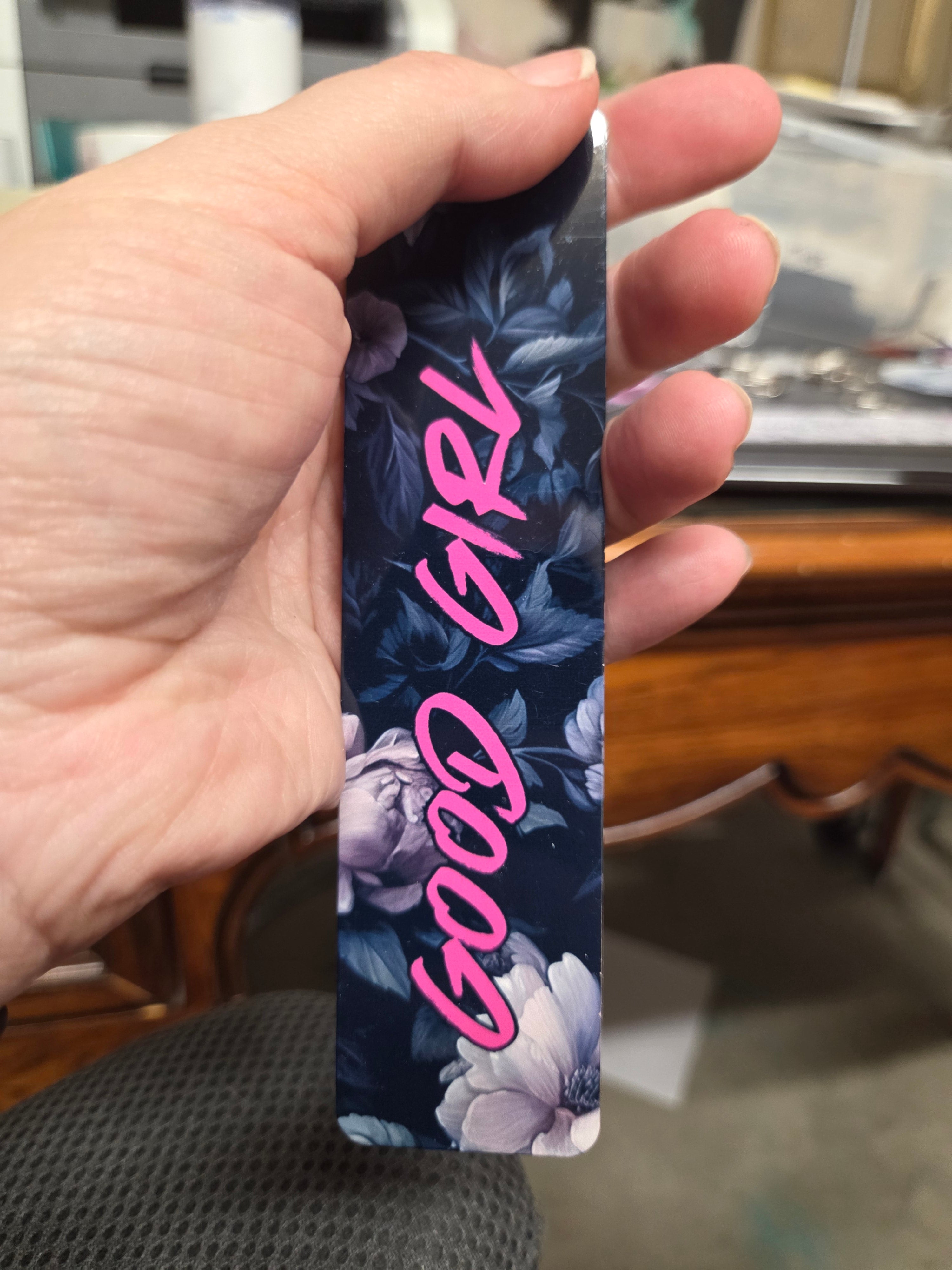 Sale Bookmark - The Pretty Things.ca